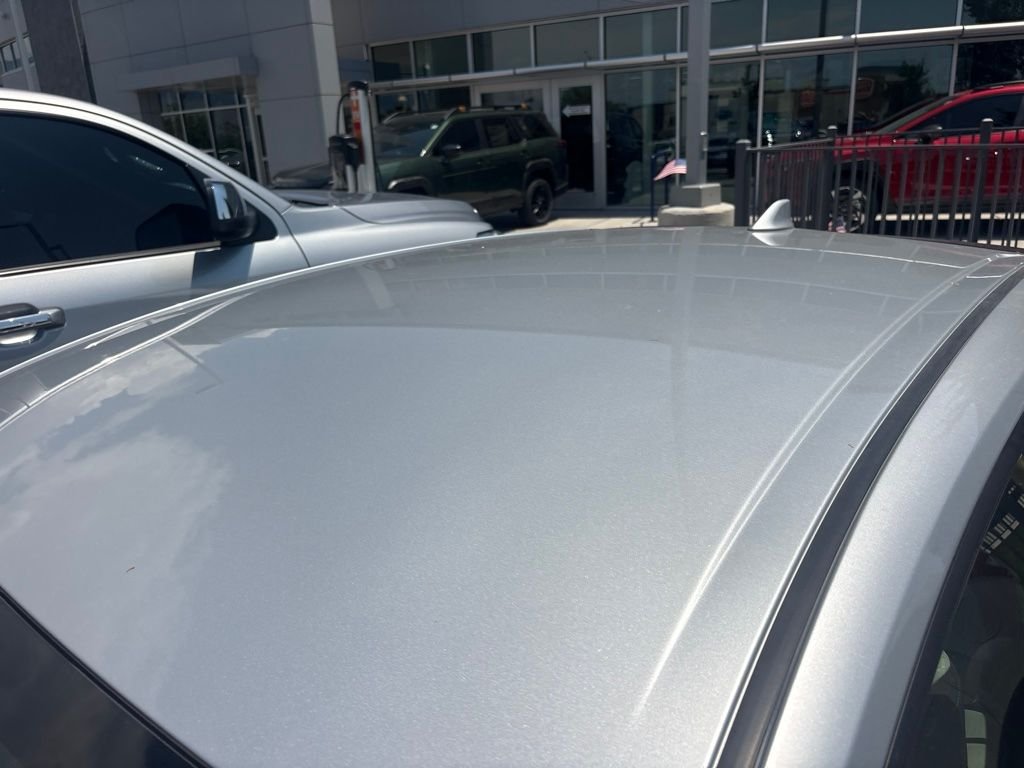 Used 2018 Silver Toyota Two image 14