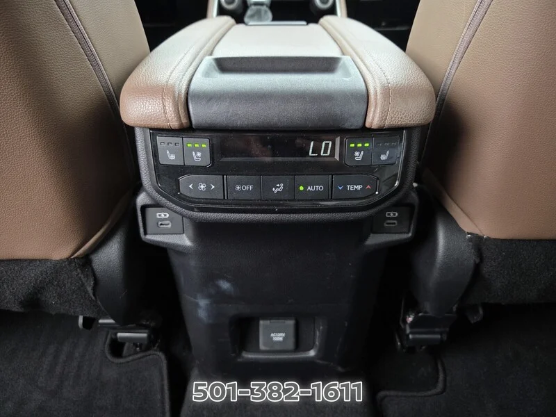 Used 2024 Pearl TOYOTA PLATINUM AWD image 17