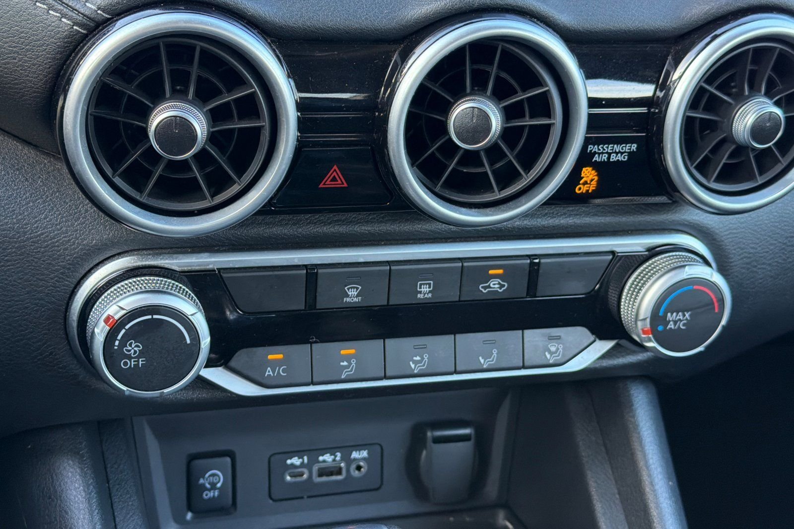 2025 Nissan Sentra SV - Photo 39