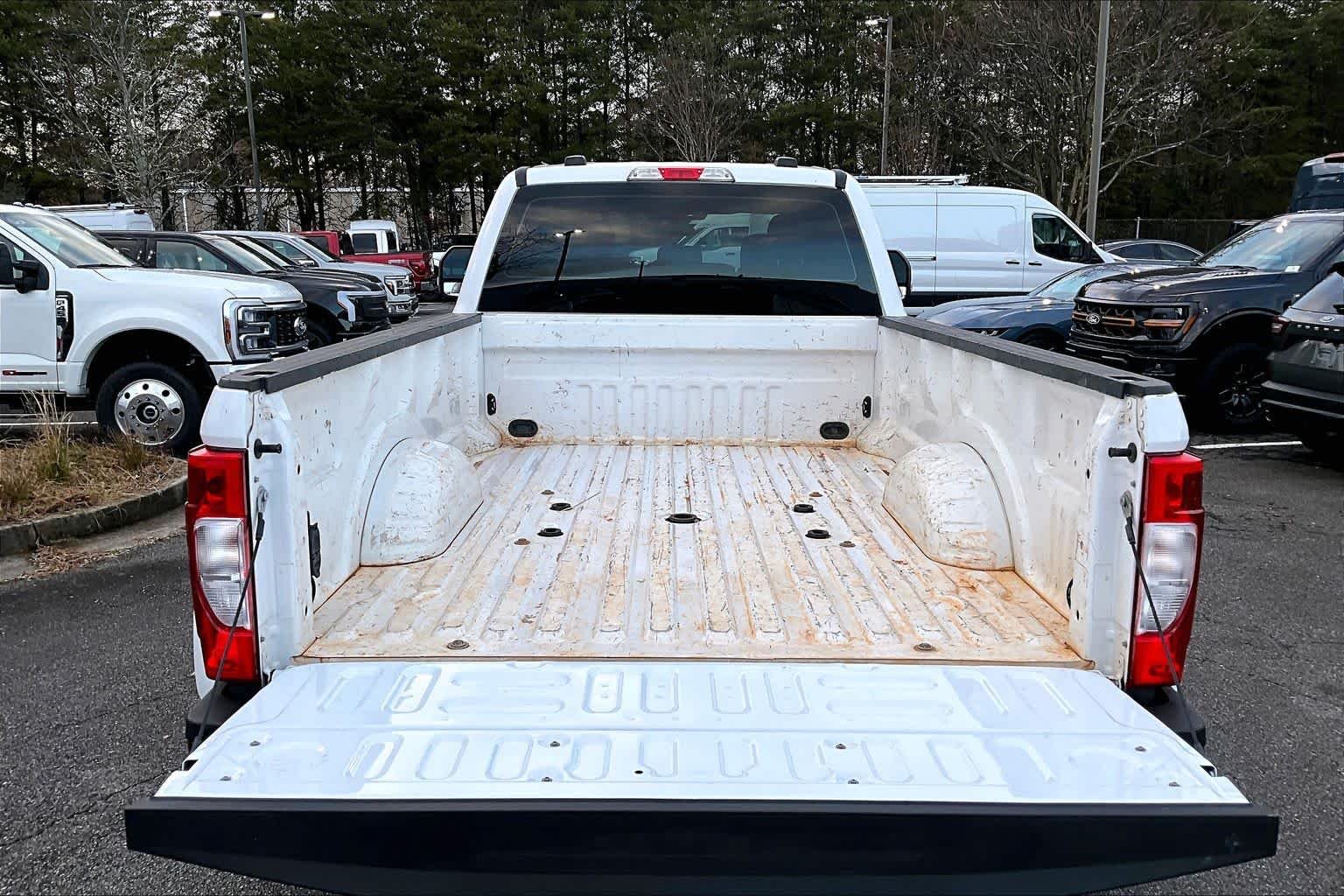 Used 2020 Oxford White Ford XL image 32