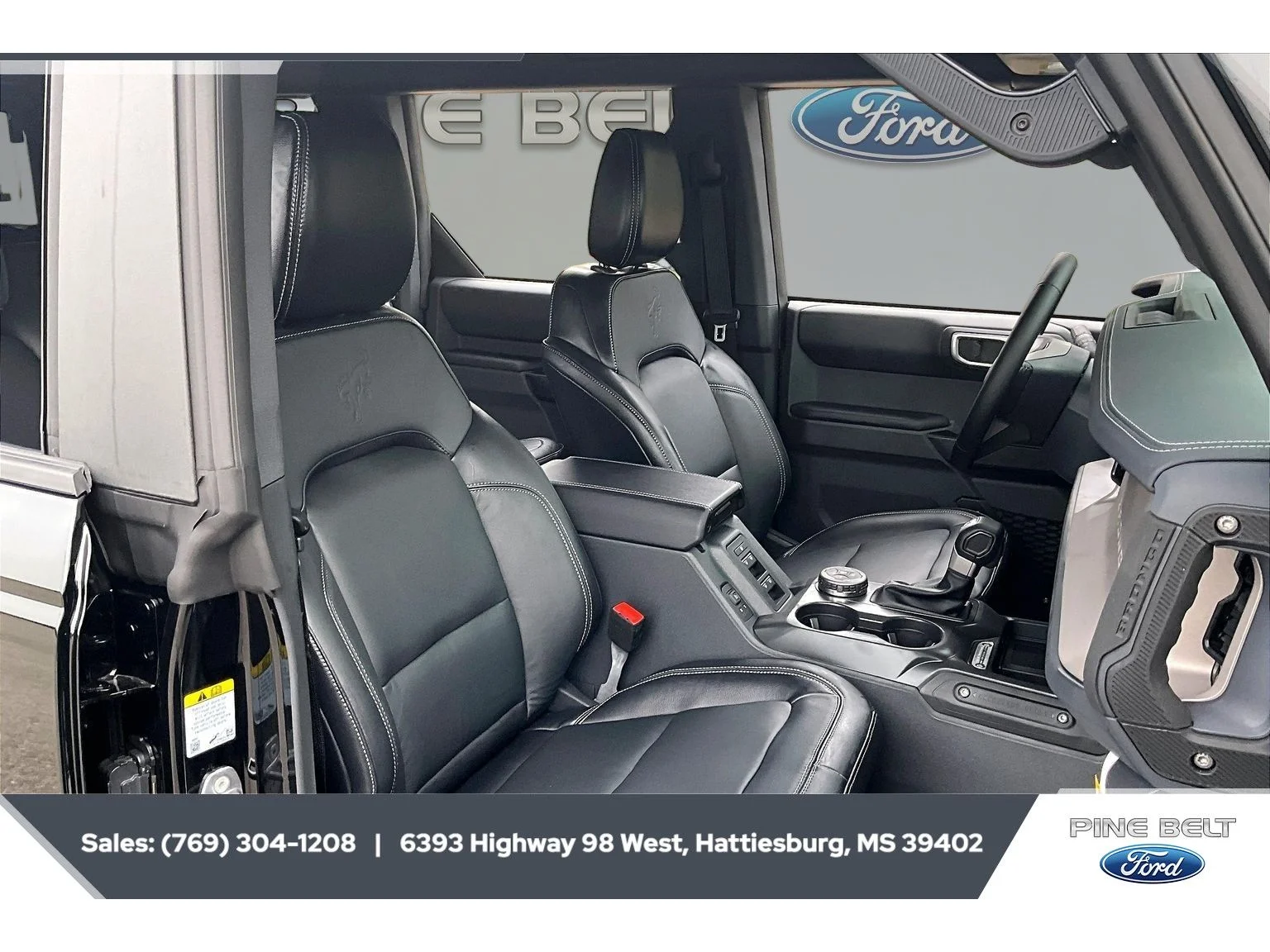New 2026 Shadow Black Ford Outer Banks® image 6