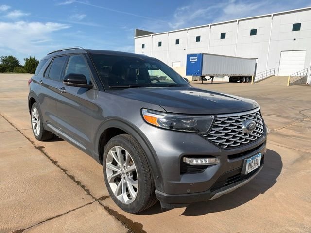 Used 2021 Gray Ford Platinum image 4