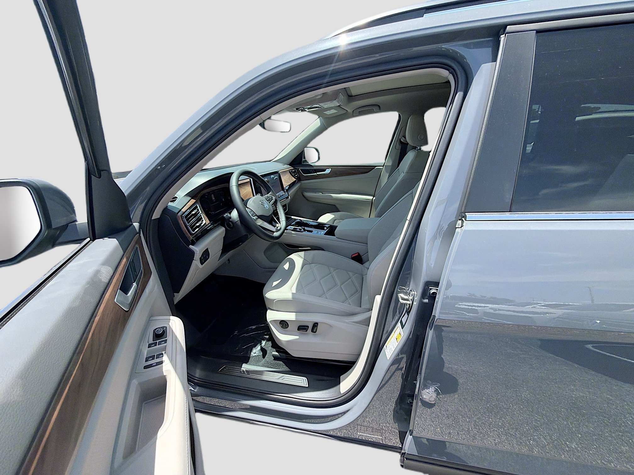 New 2026 Gray Volkswagen 2.0T SE w/Technology image 16