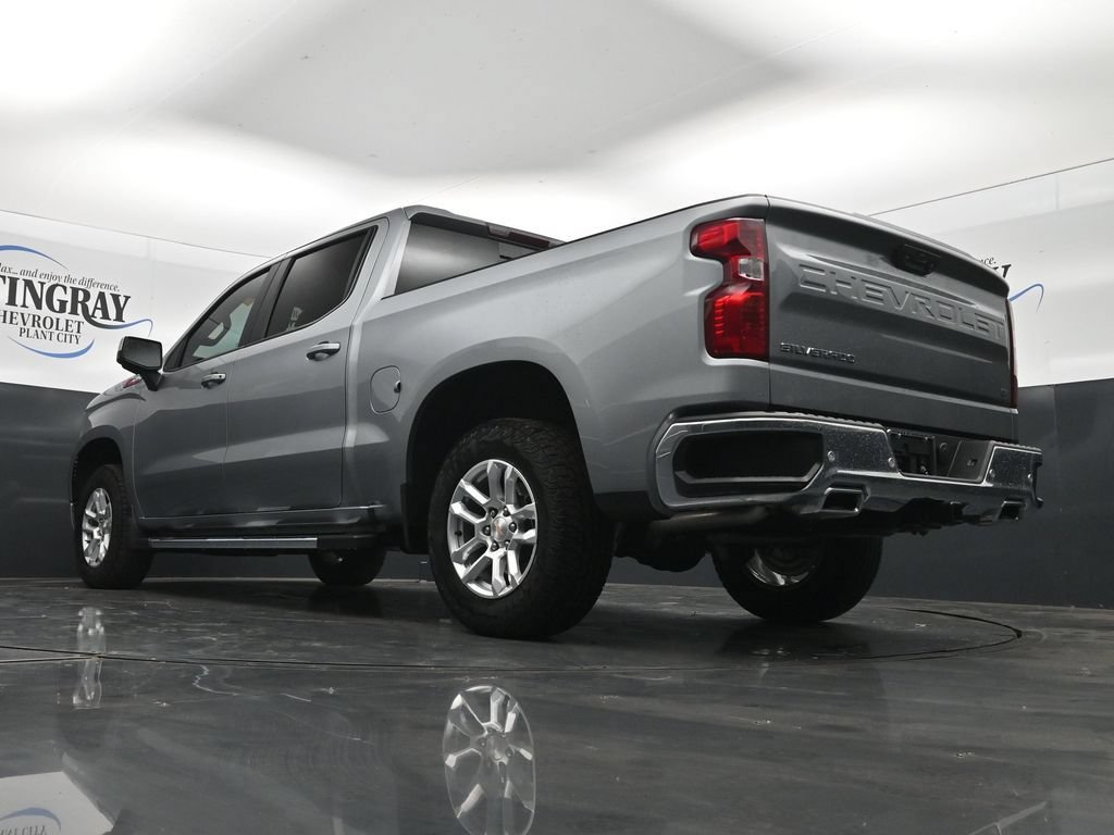 Used 2026 Sterling Gray Metallic Chevrolet LT image 30