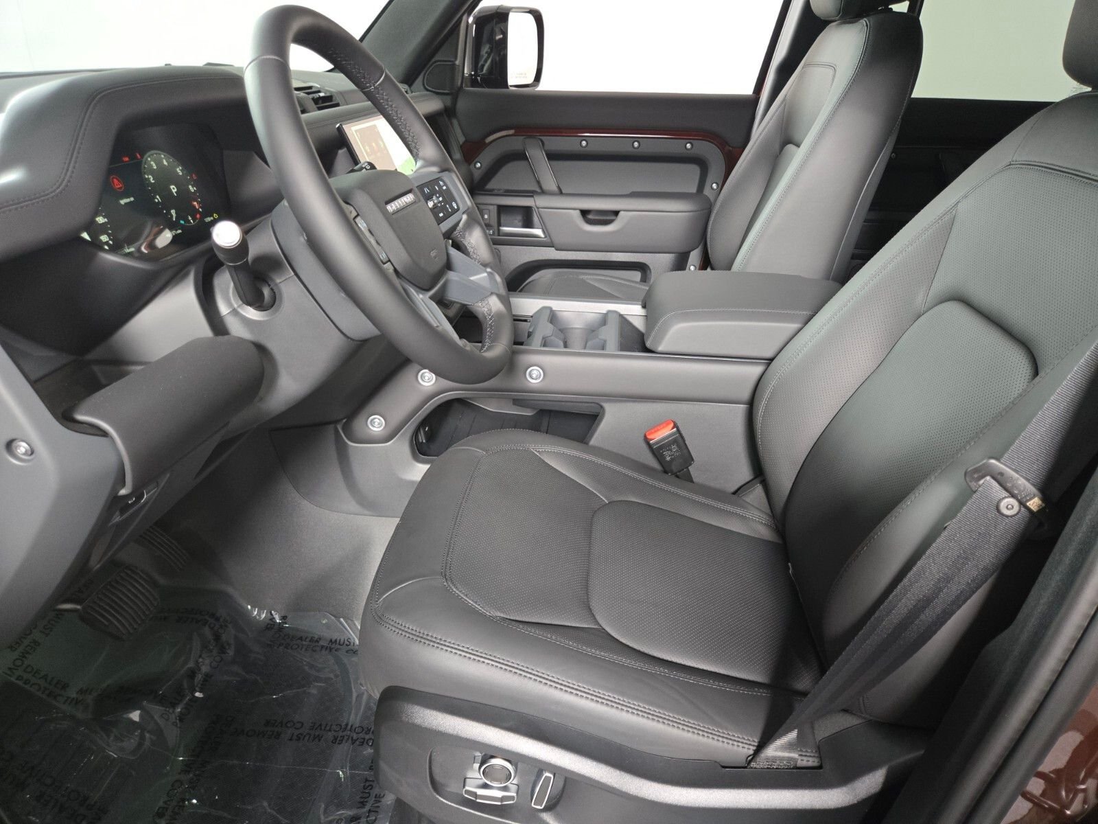 New 2026 Sedona Red Land Rover X-Dynamic SE image 11