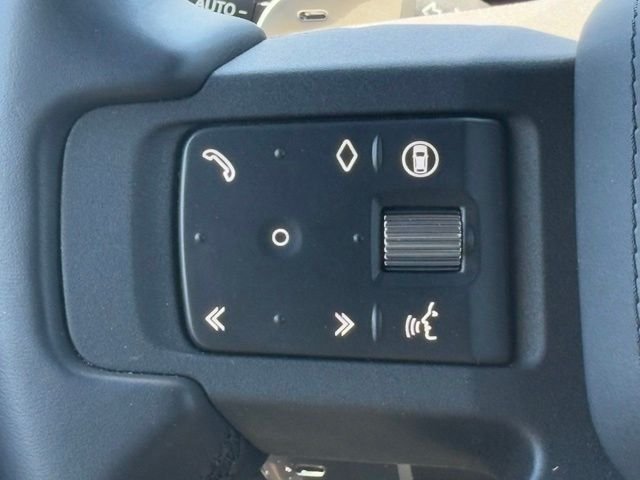 Certified Used 2025 Black Land Rover V8 image 16