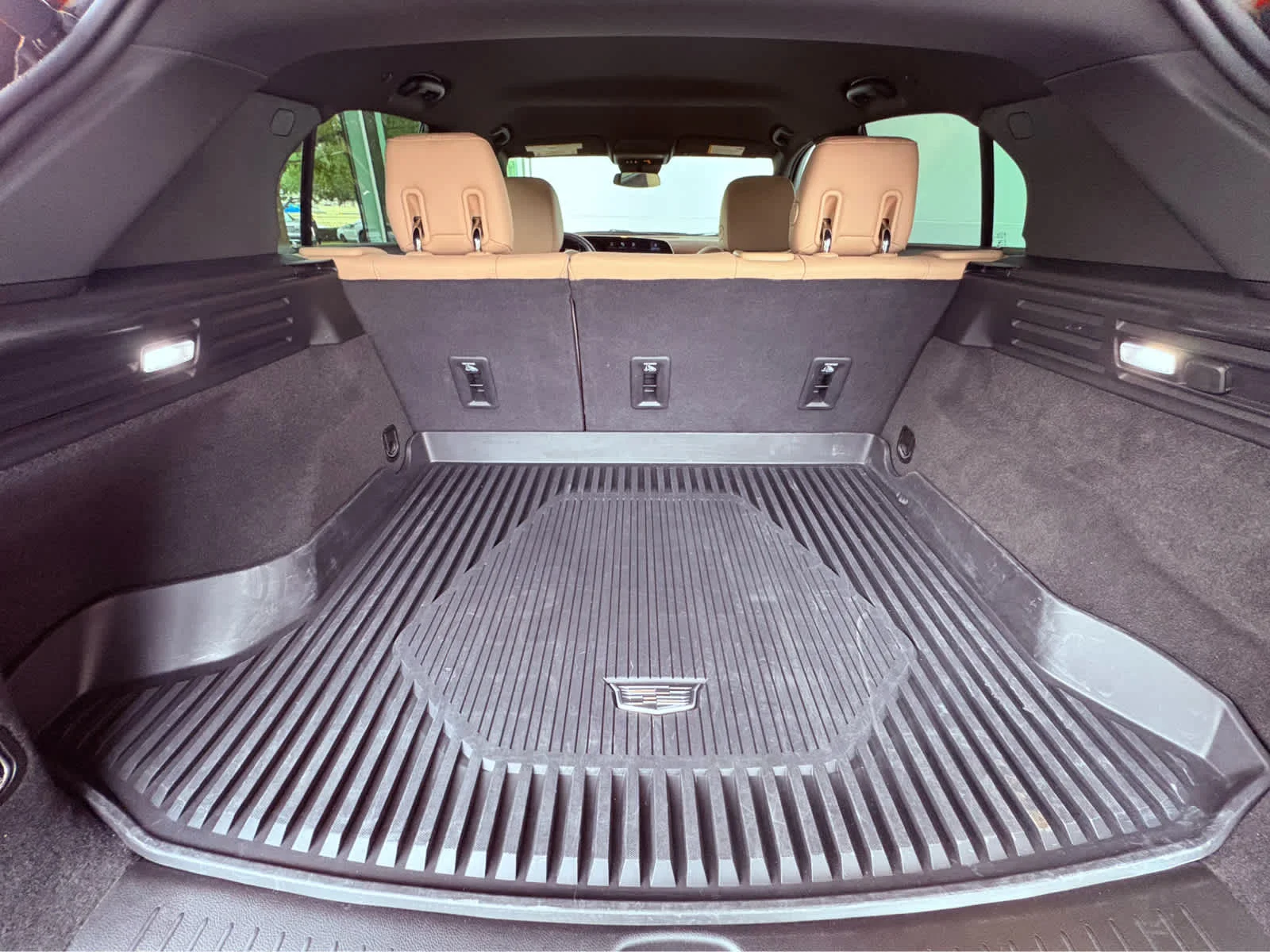 2024 Cadillac XT4 Luxury - Photo 33