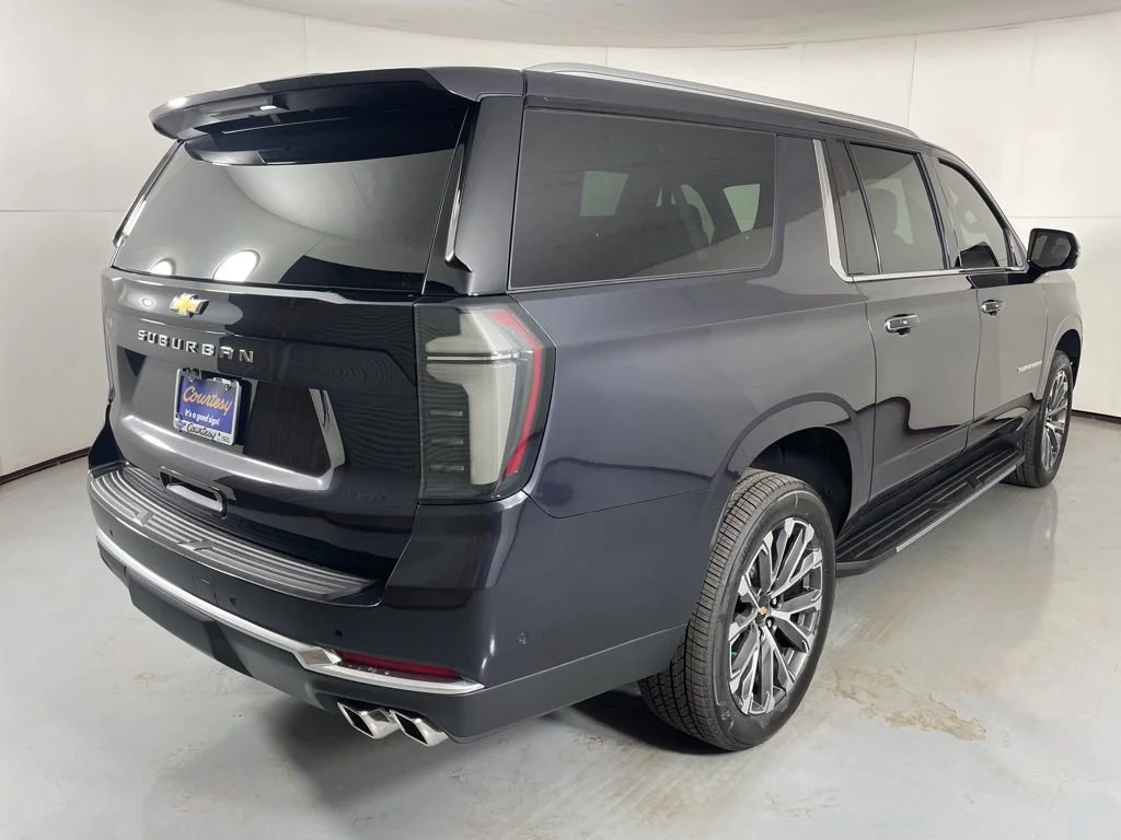 2026 Chevrolet Suburban High Country - Photo 10