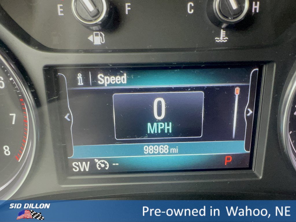 Used 2019 Red Quartz Tintcoat Buick Essence image 11