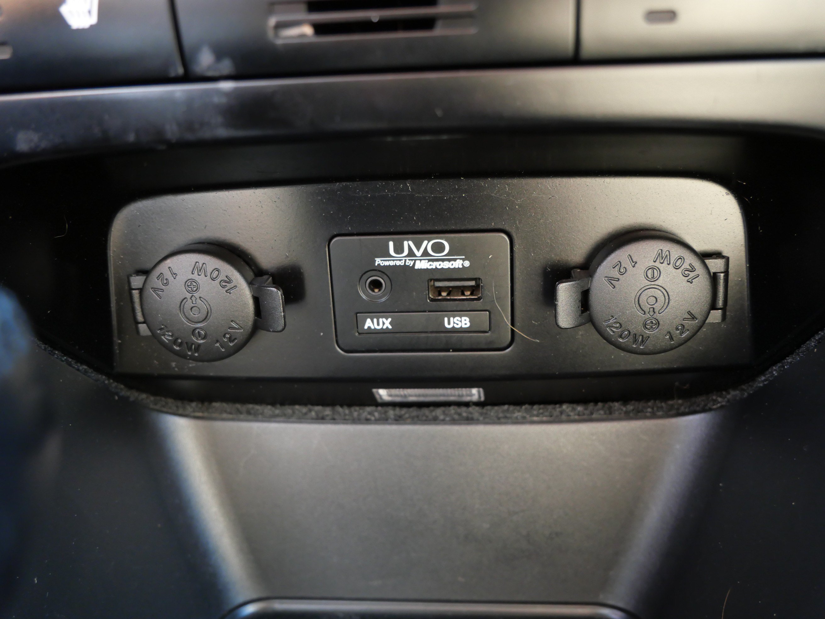 Used 2013 Metal Bronze Kia EX image 33