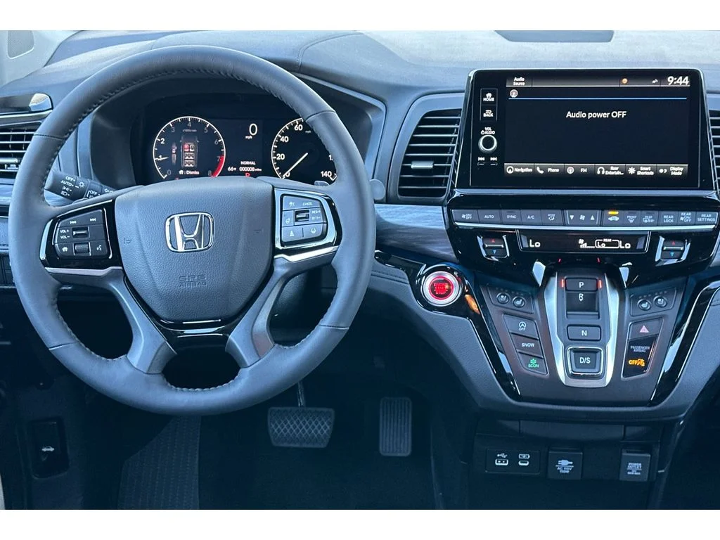 2026 Honda Odyssey Elite - Photo 16