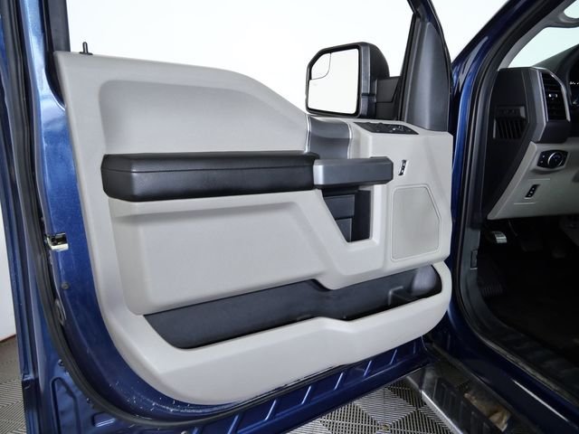 Used 2017 Blue Ford XLT image 18