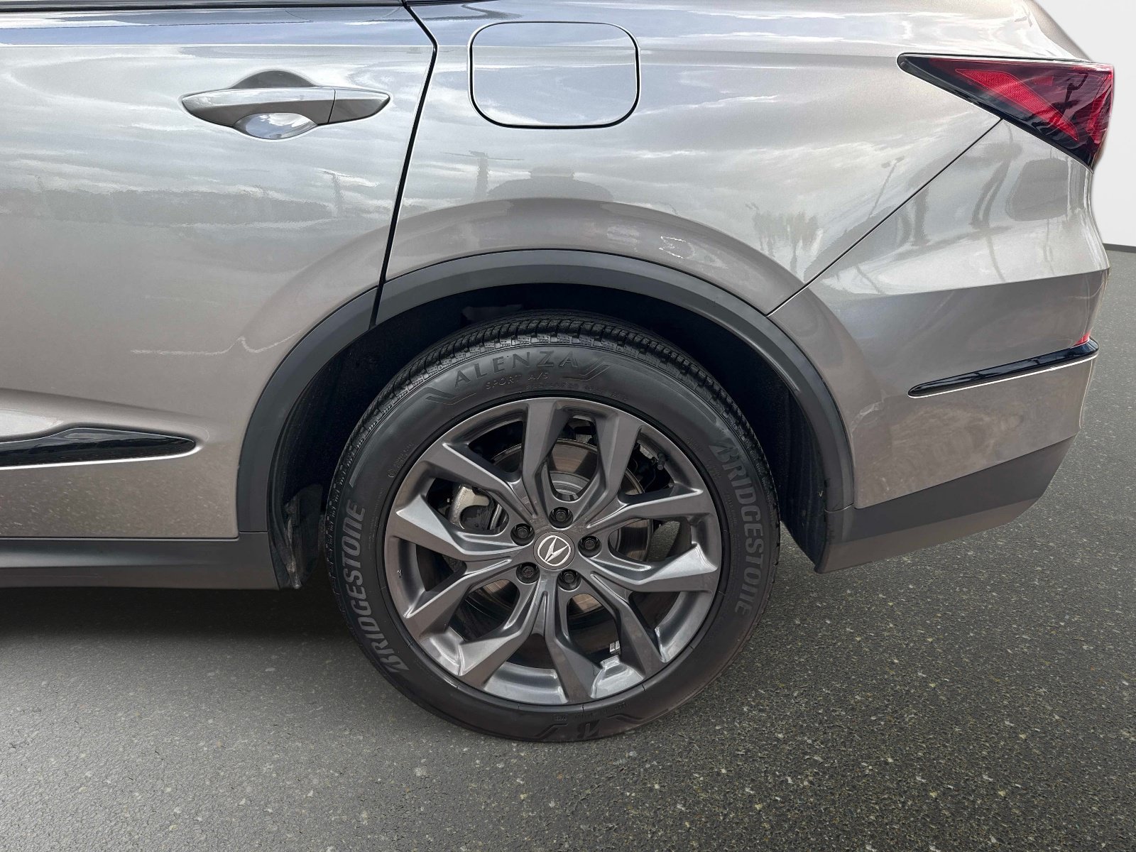 Used 2024 Liquid Carbon Metallic Acura w/A-Spec Package image 9