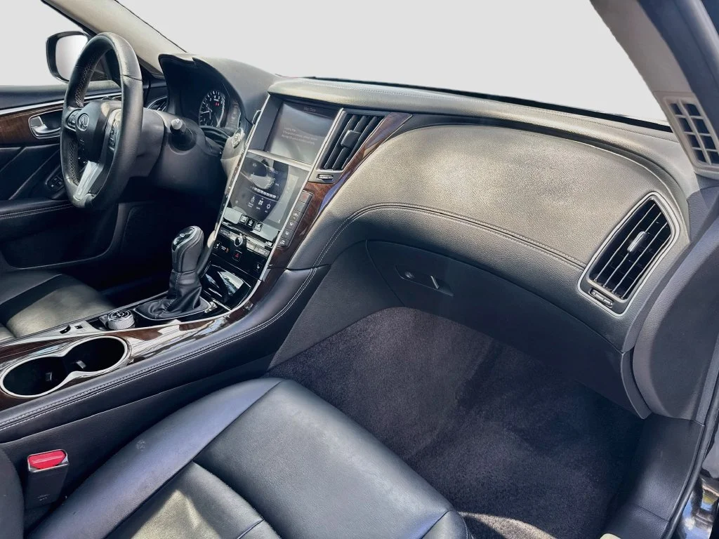 Used 2019 Black INFINITI 3.0t LUXE image 30