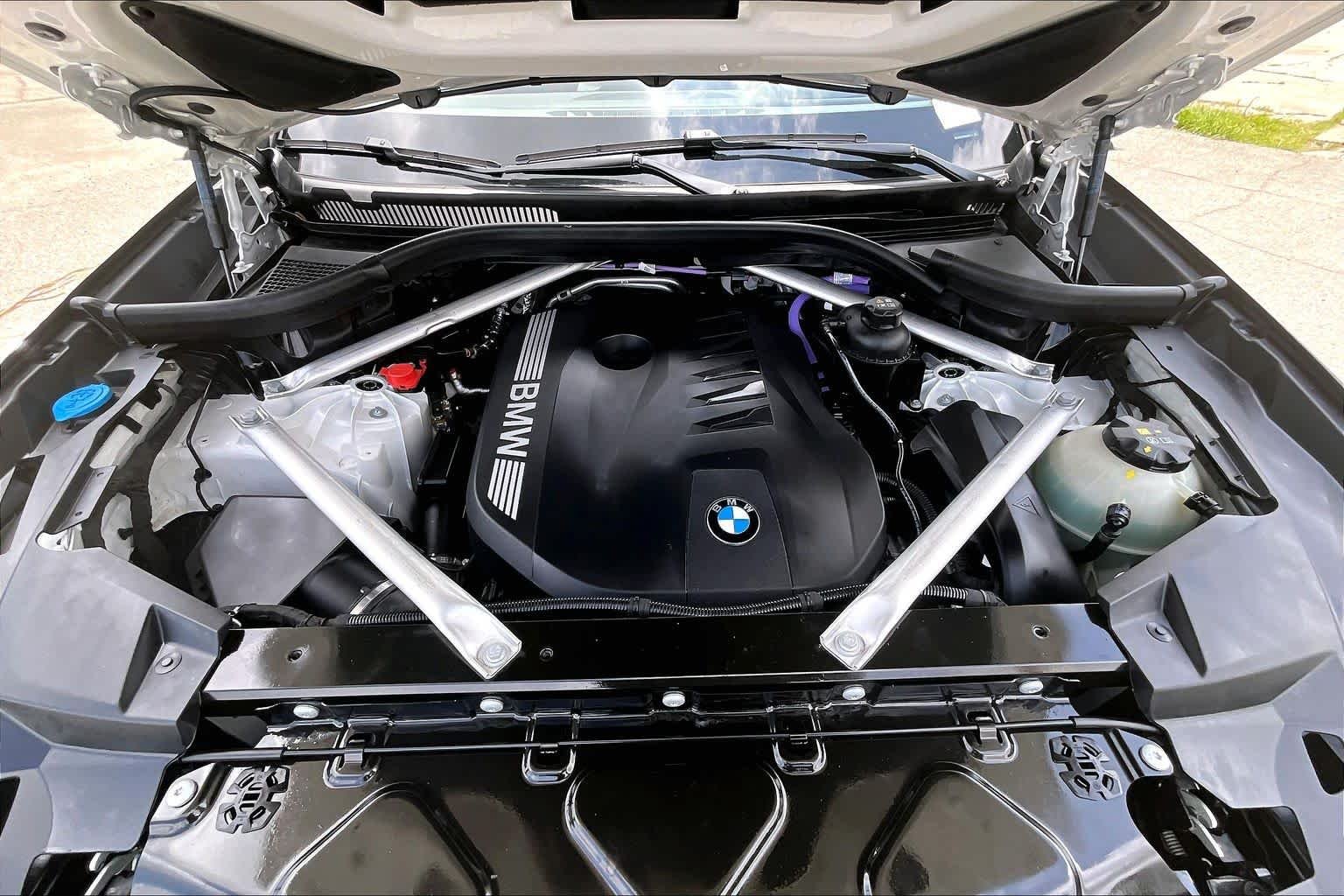 Used 2026 Alpine White BMW xDrive40i image 30