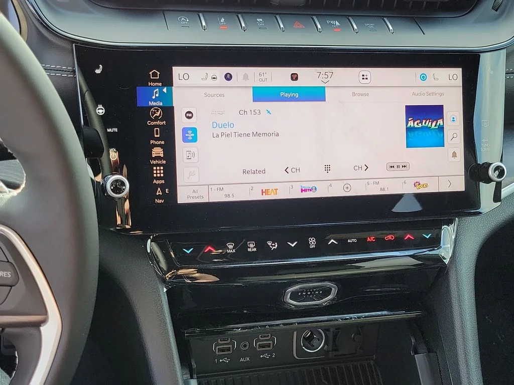 New 2026 Gray Jeep Altitude image 7