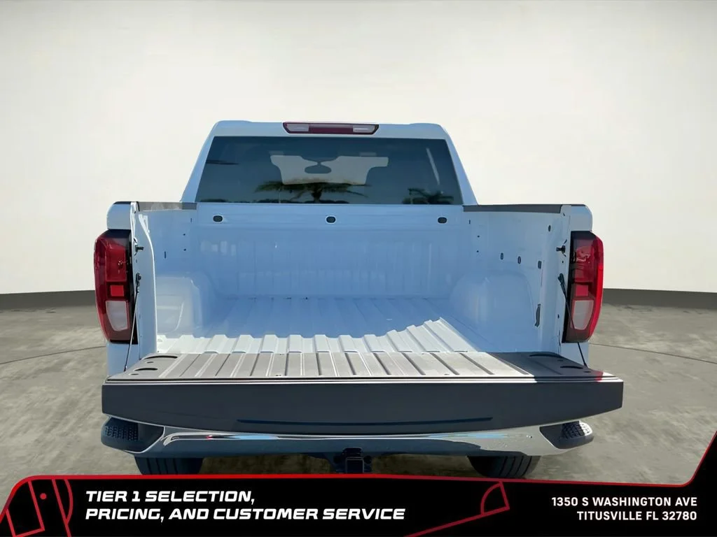 New 2026 Summit White GMC SLE image 10