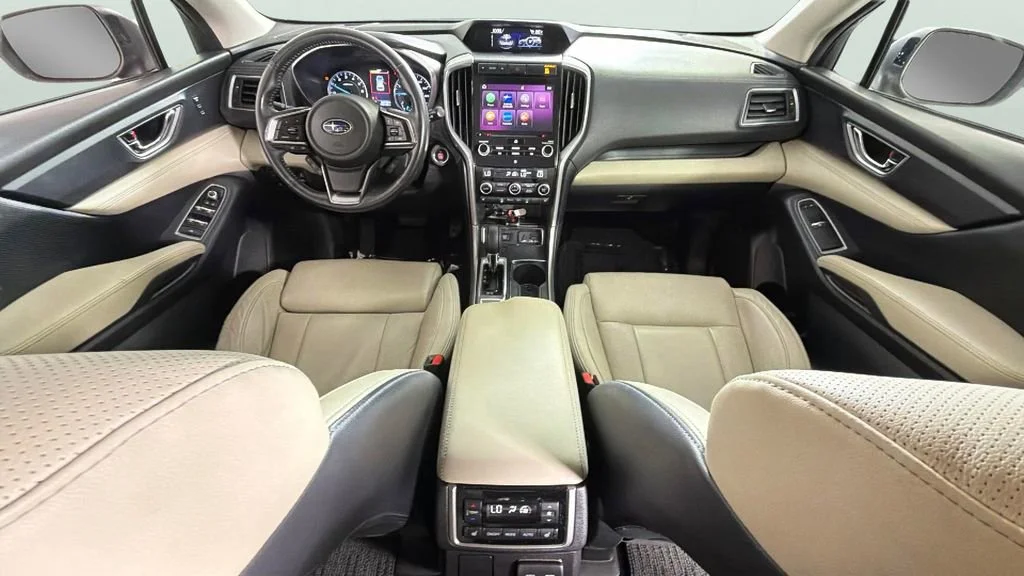 Used 2019 White Subaru Limited image 35