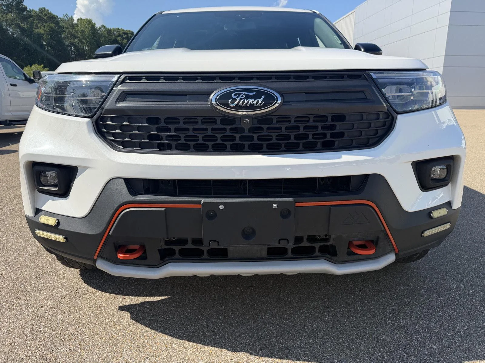 Used 2022 Star White Metallic Tri-Coat Ford Timberline image 24