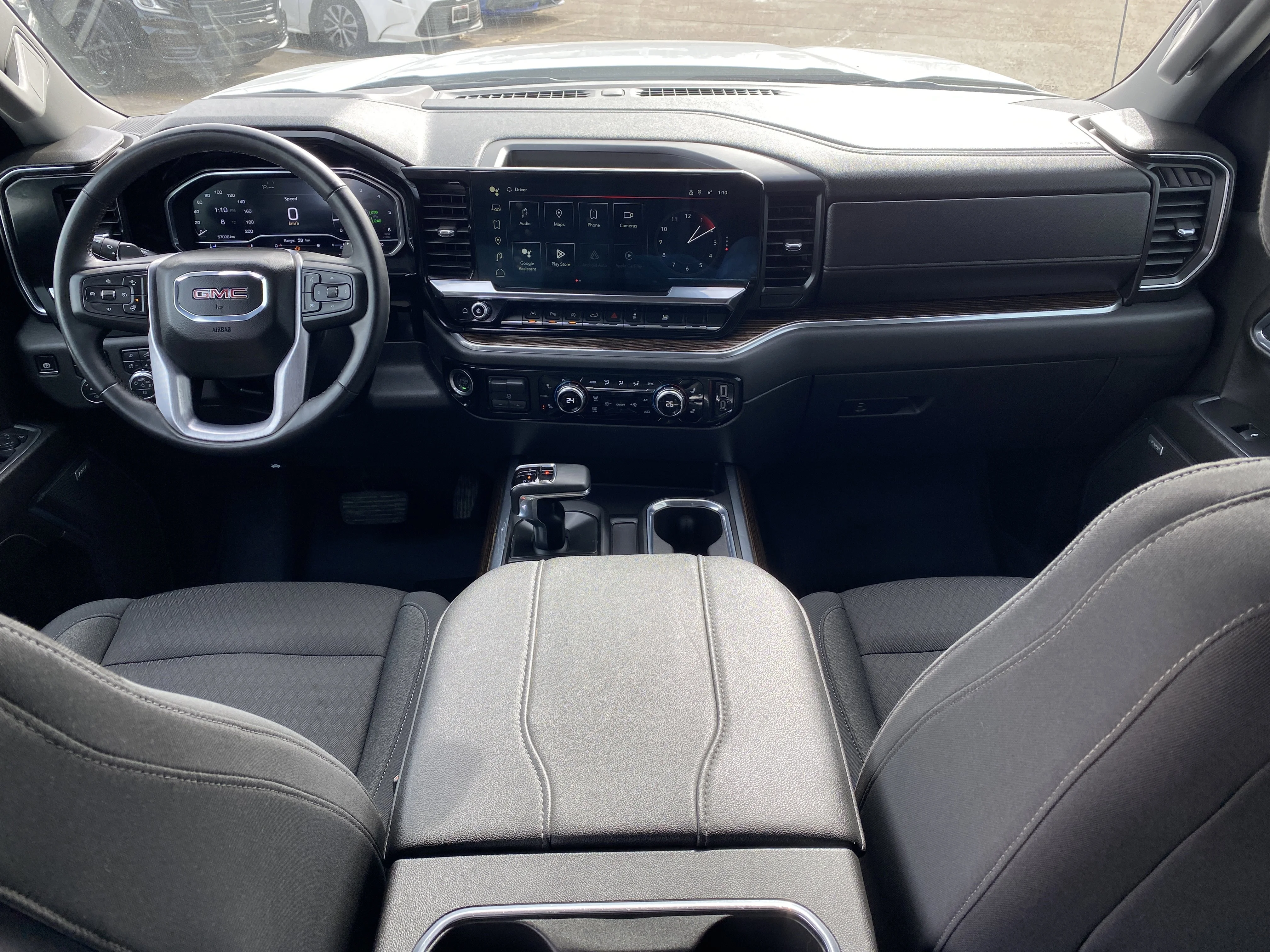 Certified Used 2024 White GMC Crew Cab Elevation * STANDARD BOX * BUCKETS * 360 CAMERA * image 10