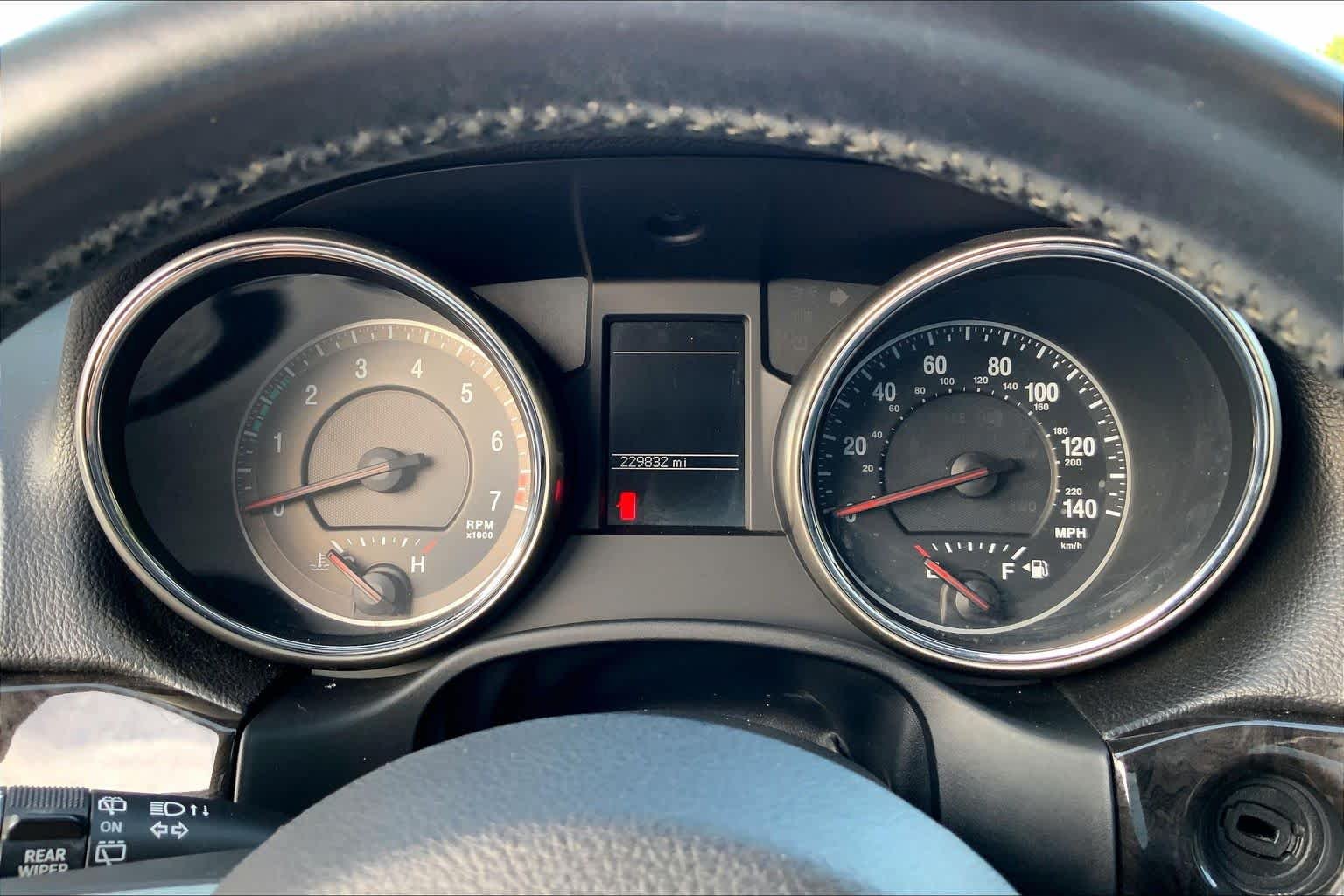 Used 2012 Maximum Steel Metallic Jeep Laredo image 22