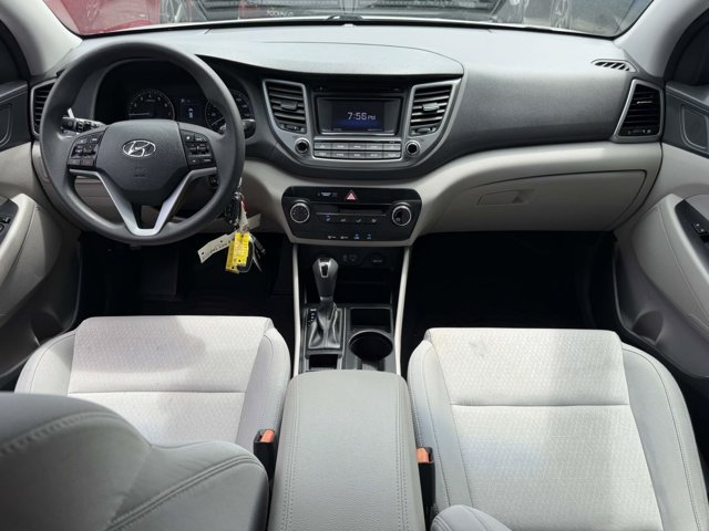 2017 Hyundai Tucson SE - Photo 10