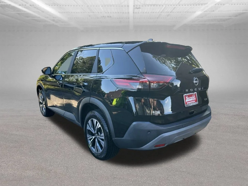 Used 2023 Black Nissan SV image 3