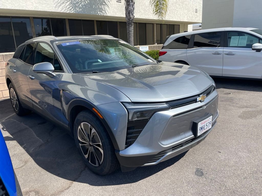 Used 2024 Sterling Gray Metallic Chevrolet LT image 19
