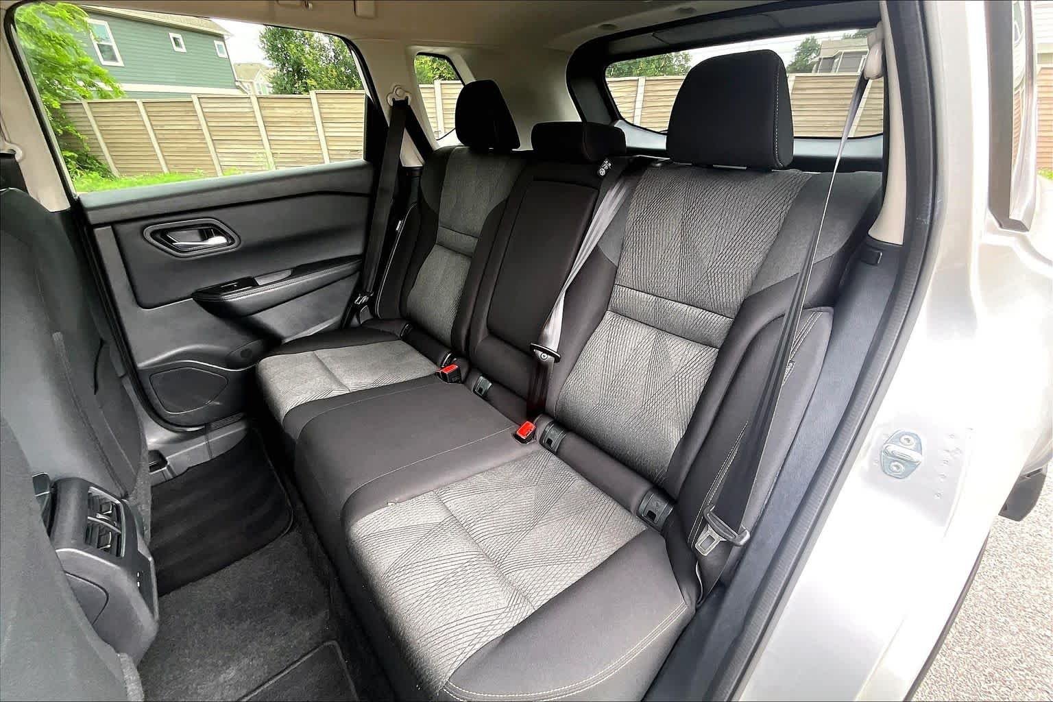 Certified Used 2025 Brilliant Silver Metallic Nissan SV image 19