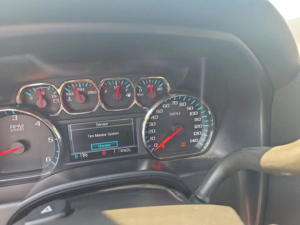 Used 2018 Cajun Red Tintcoat Chevrolet LT image 18