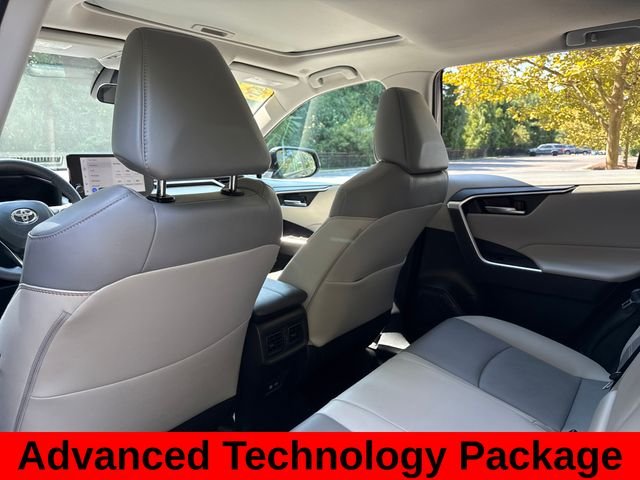 Used 2025 Gray Toyota XLE Premium image 21
