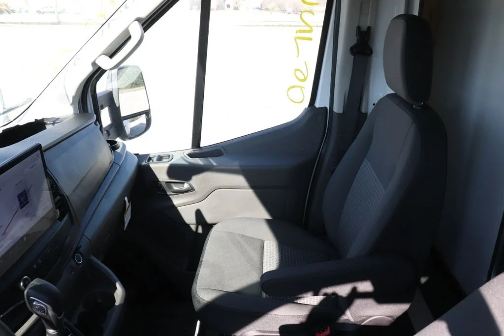 Used 2024 White Ford Base image 14