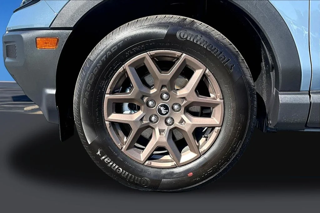 New 2026 Azure Gray Metallic Tri-Coat Ford Big Bend® image 13