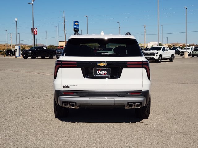 2027 Chevrolet Traverse LT - Photo 6