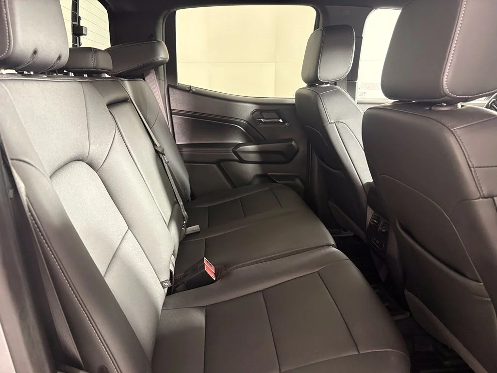 Used 2025 Sterling Gray Metallic Chevrolet WT/LT image 21