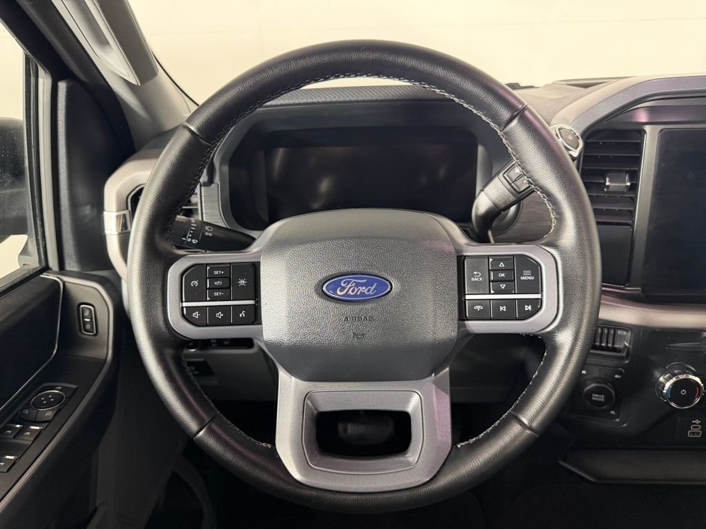 Used 2025 Black Ford XLT image 8