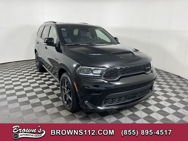 New 2026 Diamond Black Clear-Coat Exterior Paint Dodge GT Plus HEMI V8 image 1