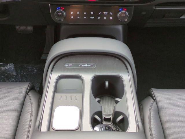 New 2026 White Hyundai XRT Pro image 18