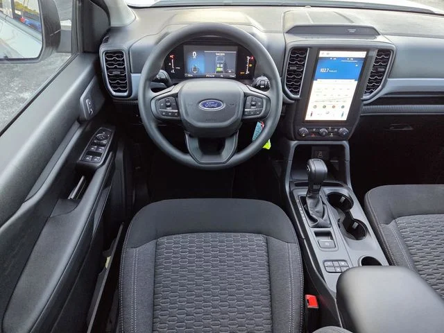 New 2026 Oxford White Ford XL image 9