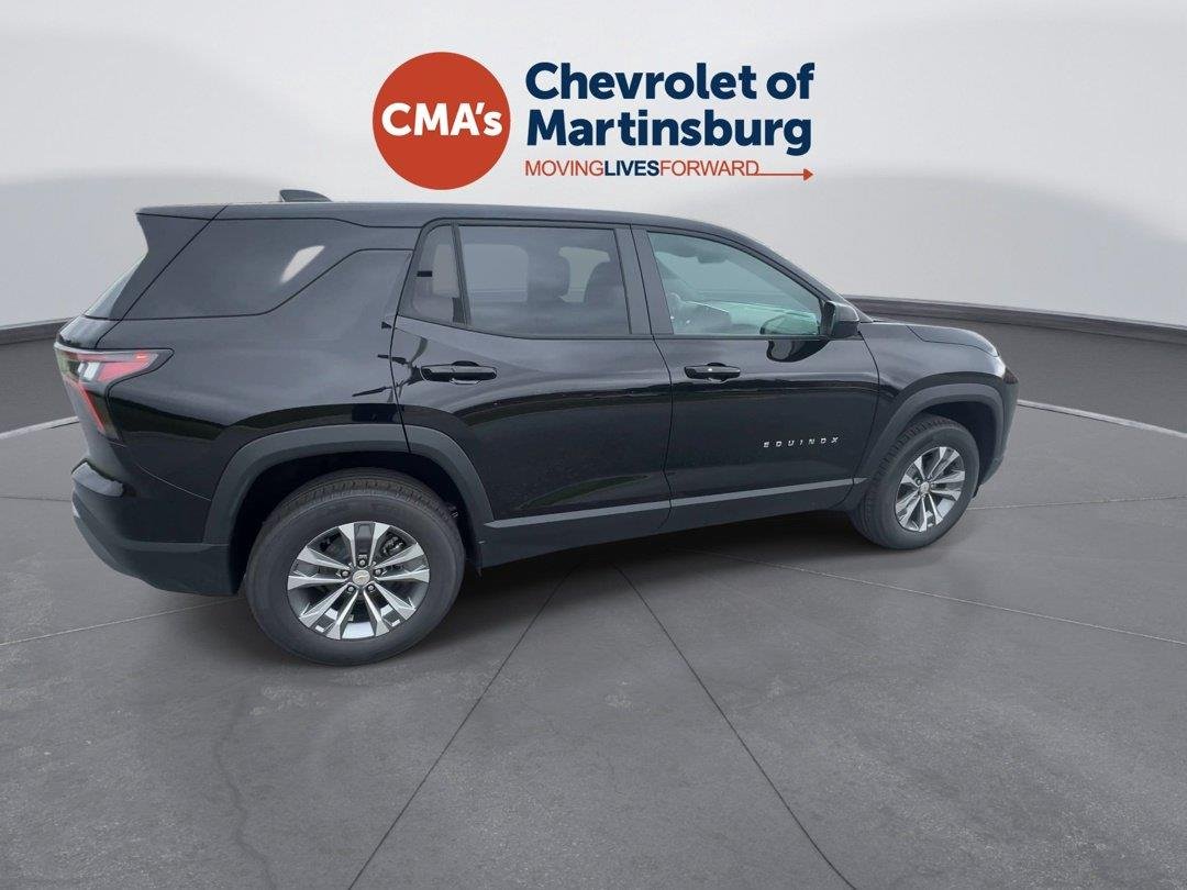 New 2027 Mosaic Black Metallic Chevrolet LT image 6