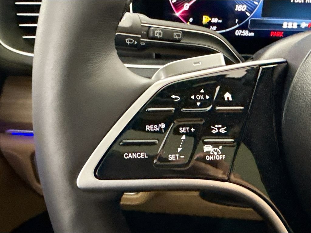 New 2026 Obsidian Black Metallic Mercedes-Benz GLE 580 image 12