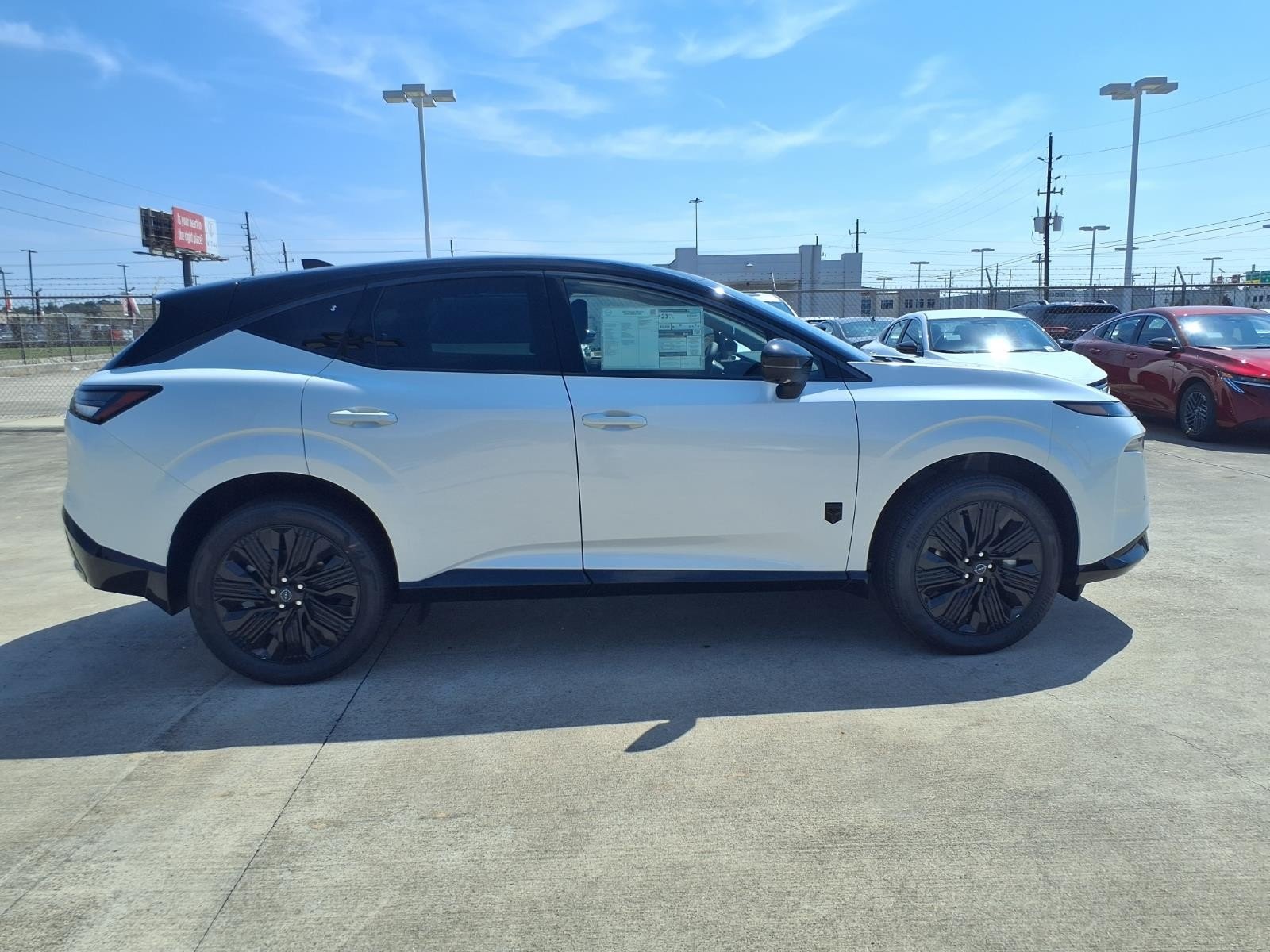 2027 Nissan Murano photo 7 of 25