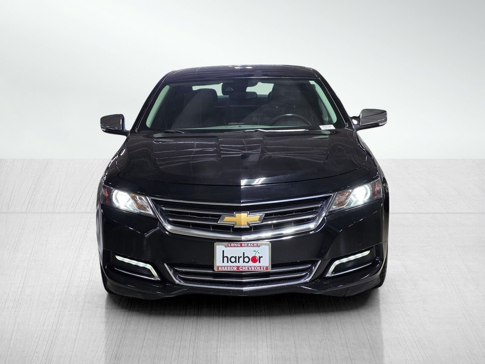 Used 2015 Black Chevrolet LTZ image 2