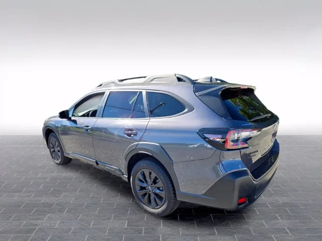 Used 2025 Gray Subaru Onyx Edition image 5