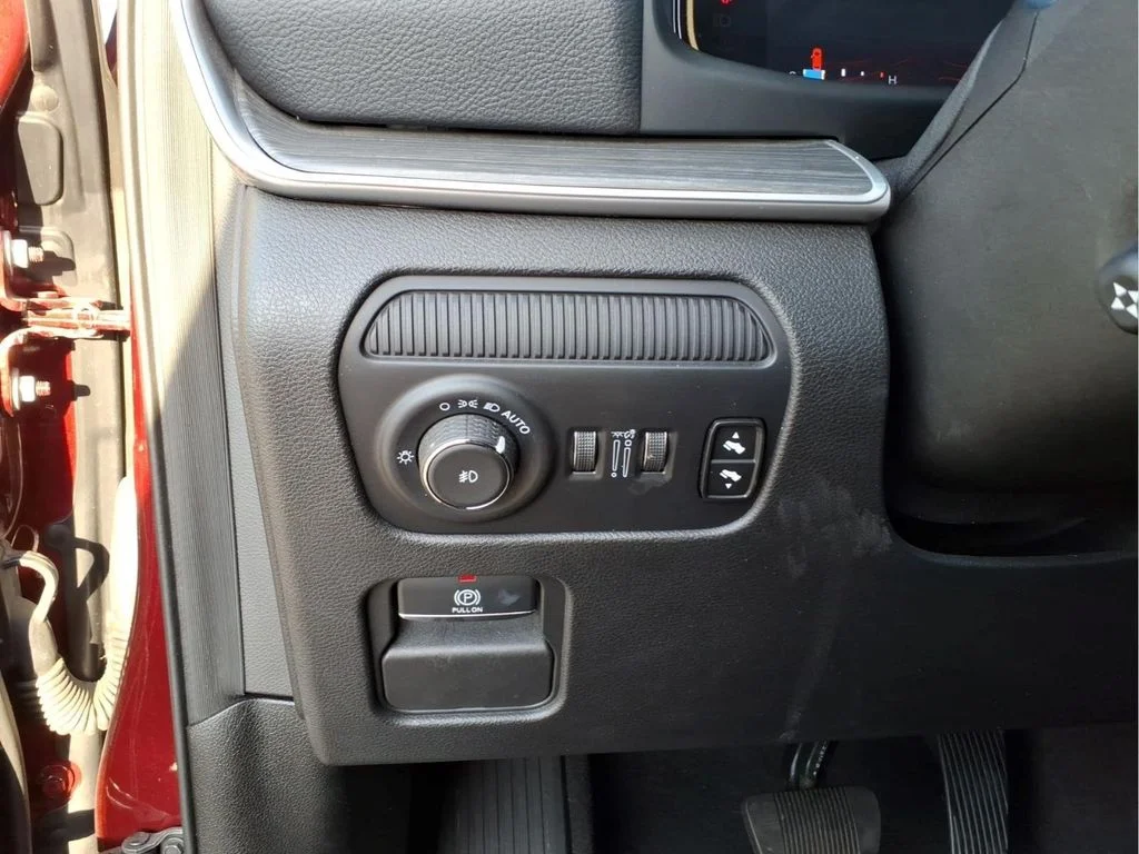 Used 2024 Red Jeep Series II image 22