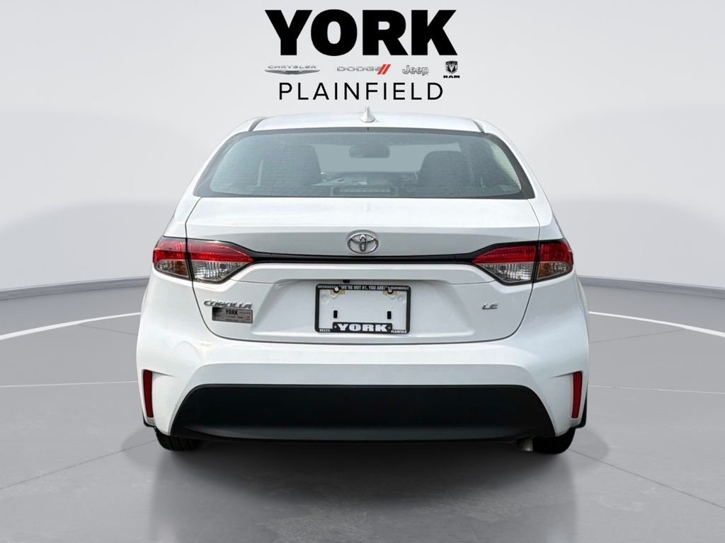 Used 2025 White Toyota LE image 6