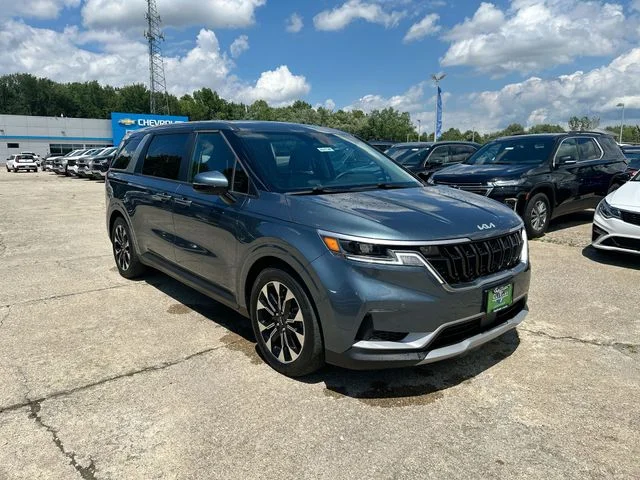 Used 2024 Blue Kia EX image 12