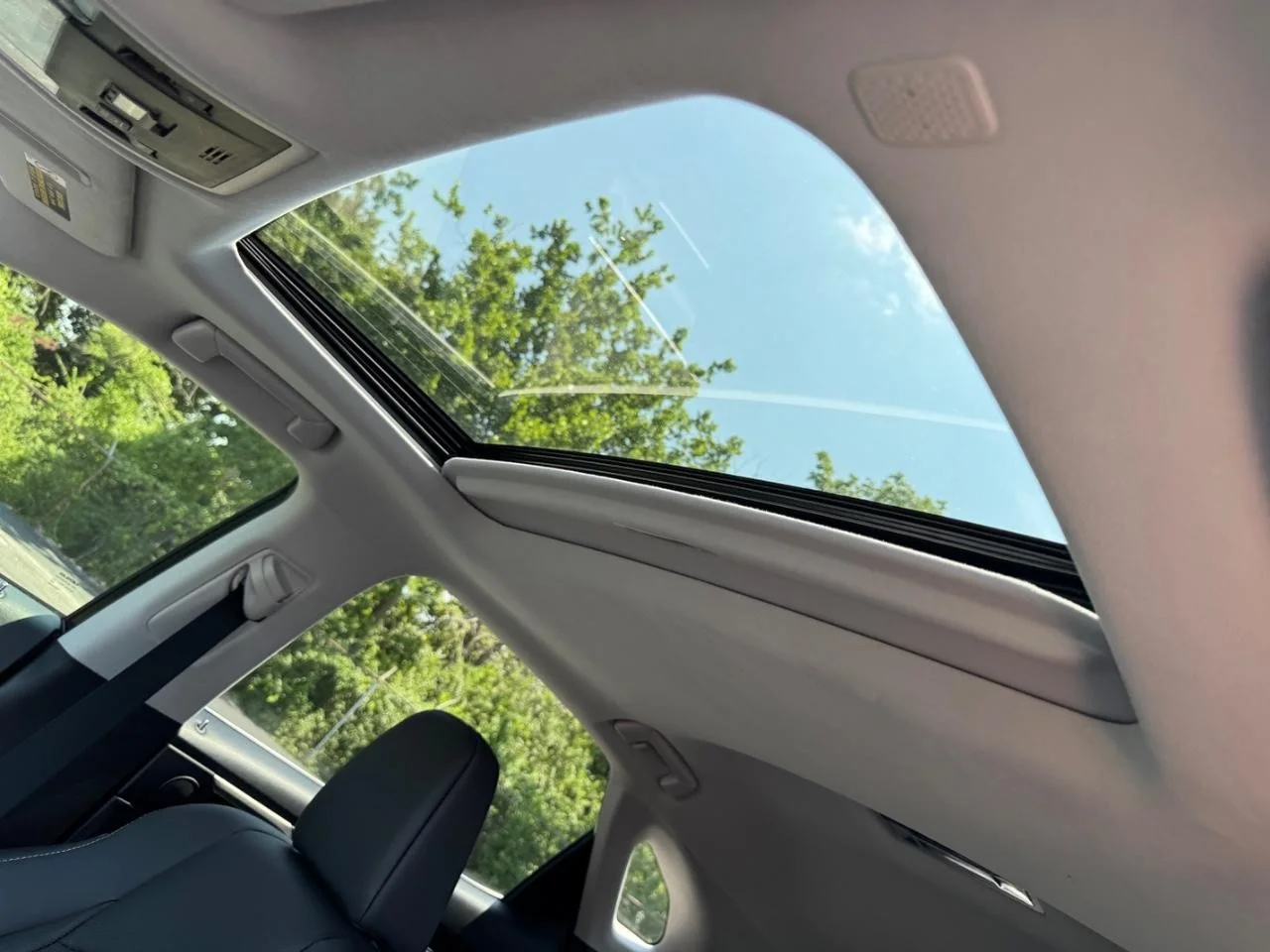 Used 2022 Atomic Silver Lexus Base image 20