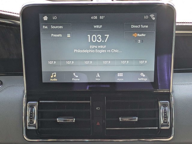 Used 2018 Black Lincoln Reserve image 19