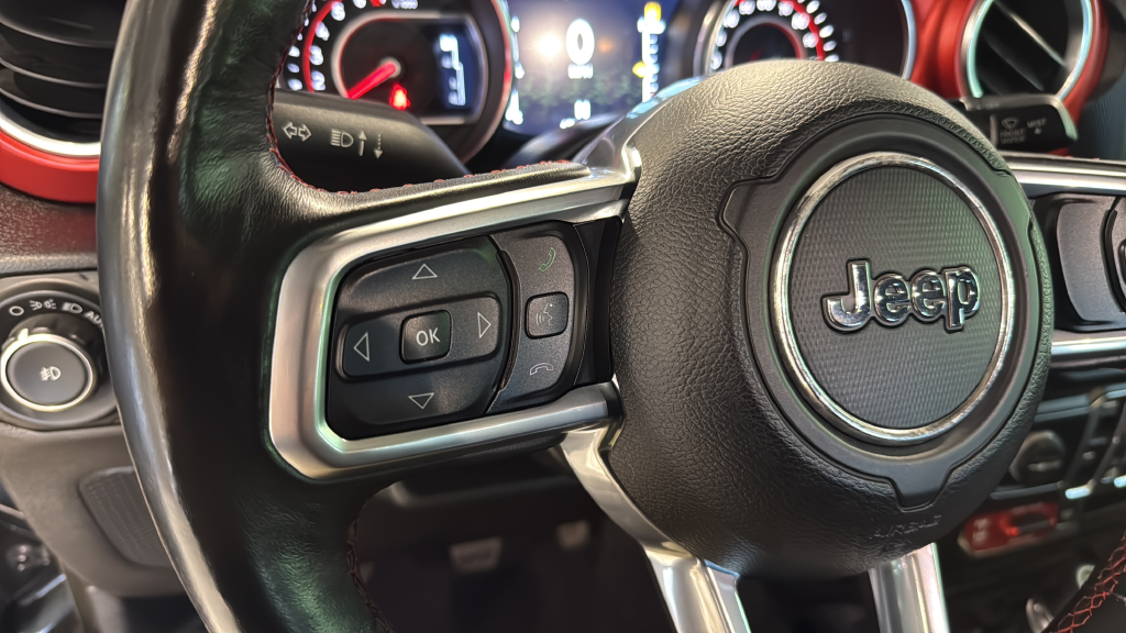 Used 2019 Black Jeep Unlimited Rubicon image 34